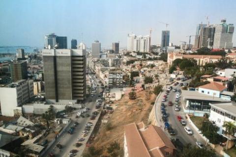 L'Angola veut renégocier sa dette publique extérieure (Gouvernement)